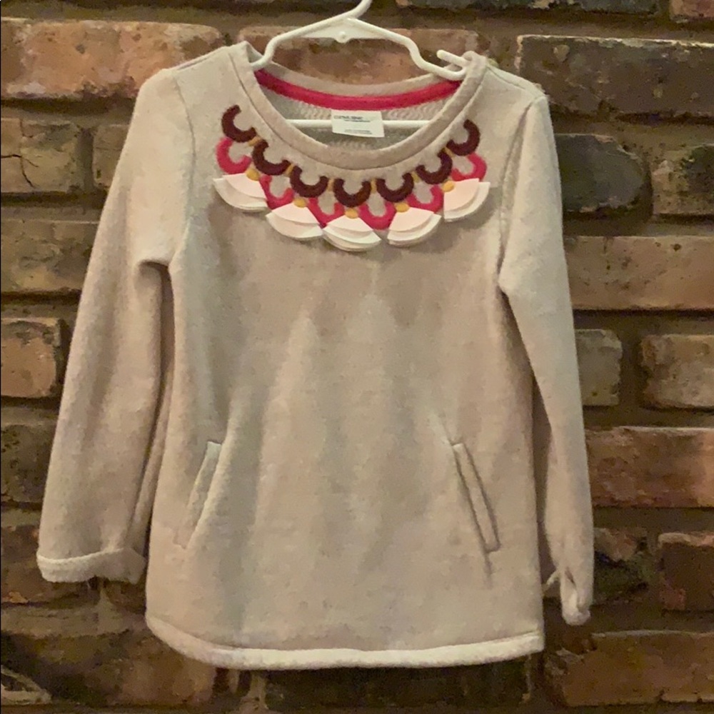 ADORABLE Sweater